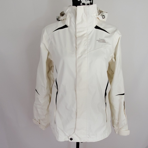 The North Face Jackets & Blazers - The North face hyvent jacket size Medium